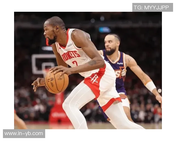 布克强调努力的重要性称狄龙数据和效率提升绝非偶然 布克强调努力的重要性称狄龙数据和效率提升绝非偶然